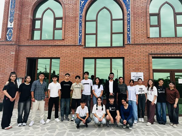 A "Training Club" for young people has started operating in The first training provided information to young people about career choices and study abroad programs