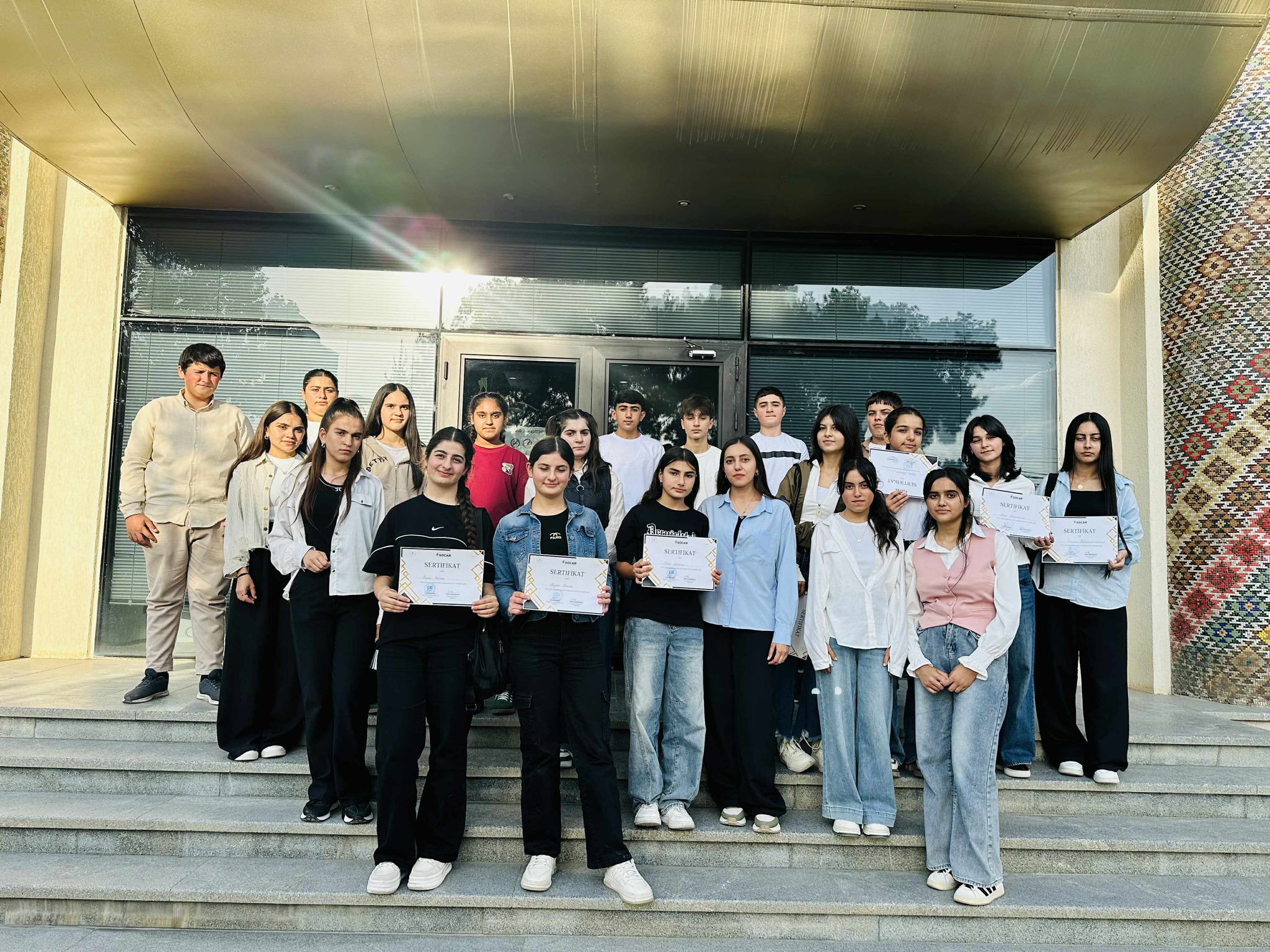 Young people from the "Saral Development and Education Center" participated in a knowledge competition held in Marneuli